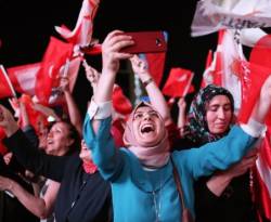 سندات تركيا الدولارية تصعد بعد فوز أردوغان في الانتخابات