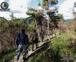 الثوار يسيطرون على معمل 