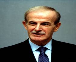 وزير سابق يستذكر حافظ الأسد وقصته مع تسعير القمح