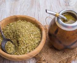 الطراطسة يتوقفون عن شرب المتة لأنها تحتوي مواد قاتلة