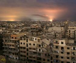 سؤال لأهالي الغوطة: هل تريد الخروج؟