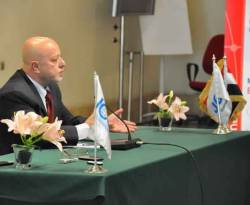 وزير سابق: خميس من أشرف من تولى منصب رئاسة الحكومة..!!