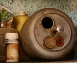 النظام يقول إنه وقّع اتفاقية مع روسيا لاستيراد البنزين والمازوت