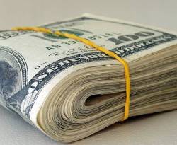 الدولار يلامس الـ 480 ليرة