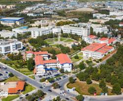 منح دراسية للطلاب العرب لخريجي الثانوية العامة والجامعات في قبرص التركية