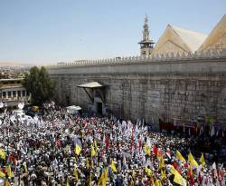 سليل أبرز العائلات الشيعية بدمشق يشتري العقارات لحساب إيران