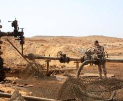 فصل جديد من معارك النفط والغاز بين النظام والتنظيم..والكهرباء في خطر