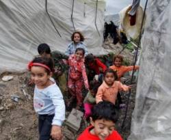 اليوم.. أطفال سوريا اللاجئون يبلغون مليون طفل!