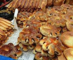 أسعار بعض أصناف الحلويات والمعروك في دمشق