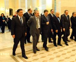 مجلس وزراء النظام يندد بالتعامل 