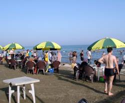 مدينة سياحية في اللاذقية بتكلفة 20 مليار ليرة.. والدمار لباقي سوريا