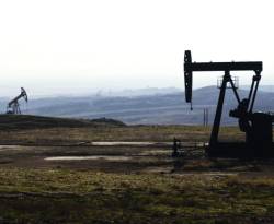 حقل العمر النفطي هدف لأولى الغارات الجوية البريطانية بسوريا