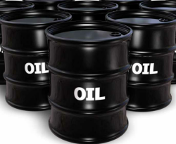 عقود خام برنت تسجل مستوى قياسيا مرتفعا جديدا في عام 2015