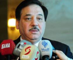 وزير مالية النظام يعبر عن نزقه من سؤال زيادة الرواتب