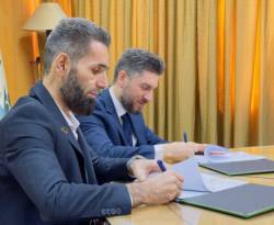 توقيع عقد لإنشاء محطة كهروضوئية في المنطقة الوسطى