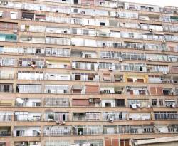 تجارة الحرب تطاول الإيجارات: موافقات أمنيّة... وفرزٌ 