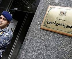 الأسد يوعز بتسهيل الإجراءات المدنية للسوريين في الخارج