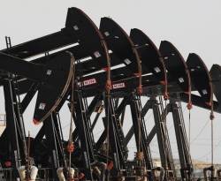 النفط ينخفض لأقل مستوى في 3 أشهر مع زيادة الحفارات الأمريكية