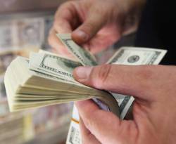 بعد خمسة أيام من الارتفاع.. الليرة السورية تعكس اتجاهها