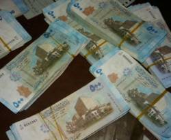 حمصي يزوّر العملة السورية