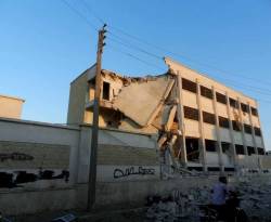 إيقاف رواتب 2500 معلم بريف حمص الشمالي يهدد بتسريع انهيار العملية التدريسية