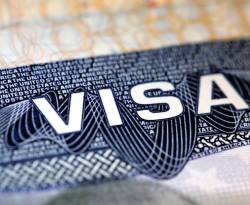 كنتيجة لمشكلات الليرة والسياحة.. هل تلغي تركيا تأشيرة دخول السوريين إلى أراضيها؟