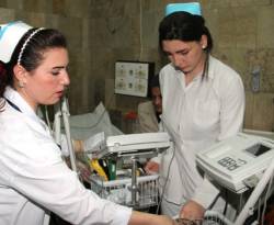 تسرب كبير في قطاع التمريض بسبب ضعف الرواتب والأجور