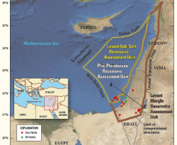 قريباً...وثيقة مُسربة تكشف حقائق صادمة بخصوص اتفاق التنقيب عن النفط والغاز بالساحل السوري