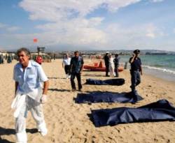18 جثة على مركب لمهاجرين في البحر جنوب لامبيدوزا