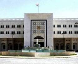 نظام دمشق يطيح بوزرائه يوم الحداد على الغوطة