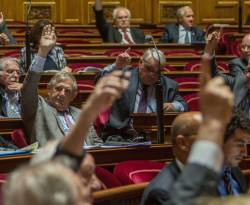 مجلس الشيوخ الأمريكي يقر تشريعاً يفرض عقوبات جديدة على روسيا