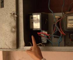 اقتصاديون عارضوا قرار رفع أسعار الكهرباء.. ماذا قالوا؟