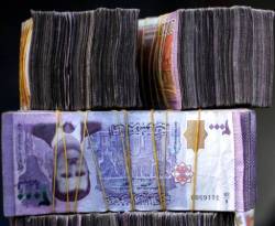 ما الذي يحدث لسعر صرف الليرة..؟