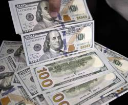 عالمياً: العملة الأمريكية تعاود الانخفاض مع تجاوز اليورو 1.20 دولار