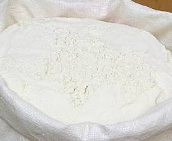 الفساد أم الأزمة.. خلف قرار وزير الاقتصاد السماح باستخدام أكياس 