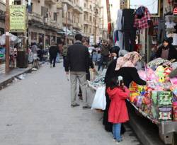 الجمارك تعتدي على حرمة المتاجر في حلب