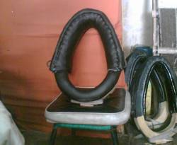 حرفي دمشقي ينقل مهنة 