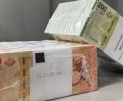 كيف أغلق سعر صرف الليرة مقابل الدولار، مساء السبت؟