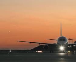 الحكم على رجلي أعمال يونانيين تسببا في إخلاء مطار دنماركي
