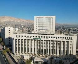 المركزي ينفي شائعة تسليم الحوالات بالليرة