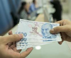 تحسن جديد في سعر الليرة التركية