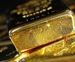 عالمياً: الذهب يتراجع لأدنى مستوياته في 2018