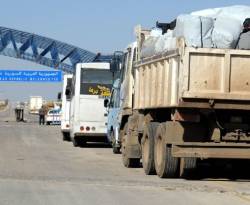 مسؤول في النظام: الصادرات السورية لا زالت تعاني من دول الجوار