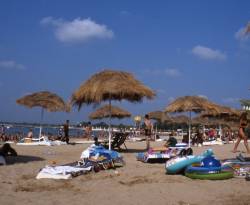 الكذب المكشوف.. مليون ونصف سائح قصدوا اللاذقية خلال ثلاثة أشهر