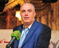 وزير الجولات التفقدية أمام القضاء لامتناعه عن تنفيذ حكم