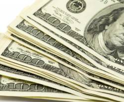 أسعار العملات في سوريا قبيل عصر الأربعاء