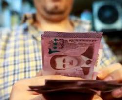 بوادر انهيار اقتصادي تلوح في الأفق