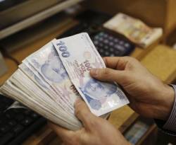 مساء الخميس.. أسعار الدولار والذهب والليرة السورية في جنوب تركيا