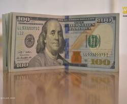 أسعار العملات في سوريا ظهيرة الخميس