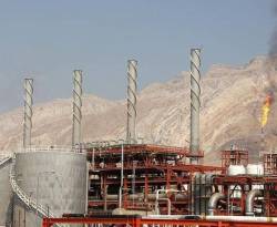 مسؤولون عراقيون: واشنطن ستسمح لنا باستيراد الوقود من إيران